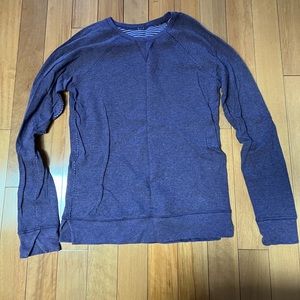 Lululemon reversible lightweight sweatshirt, purple, size 6
